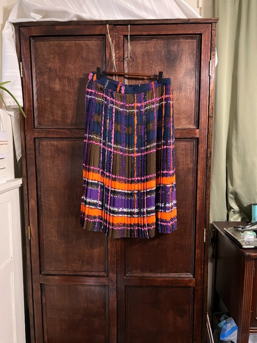 J CREW MULTI COLORED PLEATED SKIRT WITHMATCHING  BLOUSE SIZE M - Picture 2 of 15